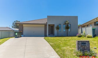 Property at 9 Water Gum Close, Oxley Vale