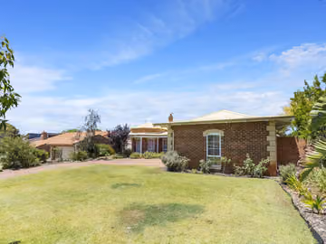 6 McCarter St, Booragoon, WA 6154, image 2 of 31