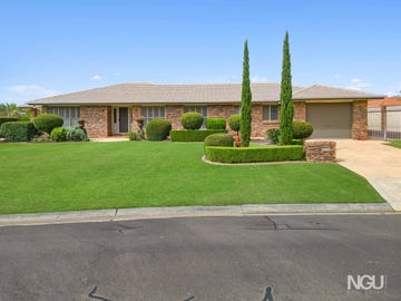 8 Saint Leger Court, Yamanto, QLD, 4305 - Image 2