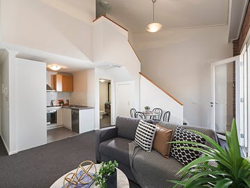 16/2 Pottery Court, Brunswick, Vic 3056