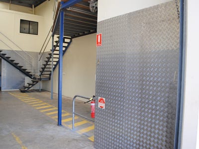 Unit 12, 11-15 Gardner Court, Wilsonton, QLD