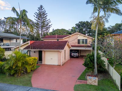 15 Tallebudgera Drive, Palm Beach, QLD