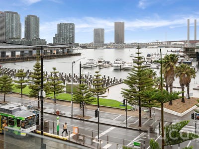 305/198 Harbour Esplanade, Docklands, VIC