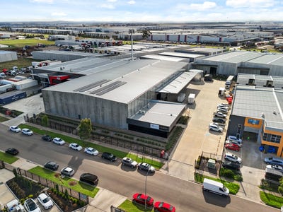 8 Logic Court, Truganina, VIC