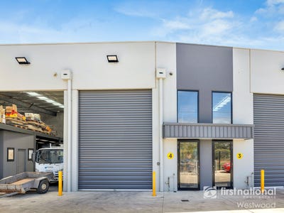 4/35 Concorde Crescent, Werribee, VIC