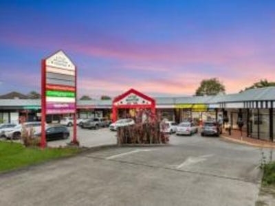 65 Pierce Avenue, Little Mountain, QLD