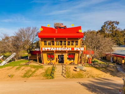 561 Burma Rd, Table Top, NSW