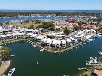 Captains Cove Waterfront Apartments, 19 Mitchell Street, Paynesville, VIC