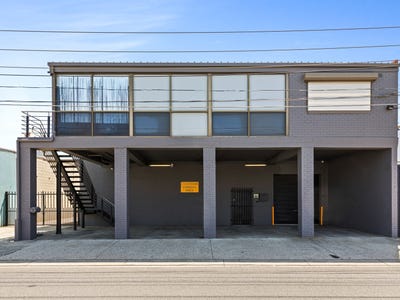 1 Whitehill Avenue, Sunshine North, VIC