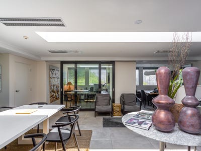 Paddington Parade, 168 Oxford St, Paddington, NSW