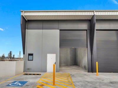 11 Jullian Close, Banksmeadow, NSW