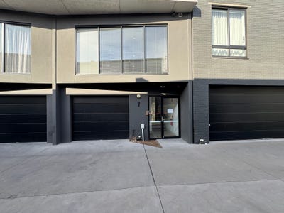 Level 1, 7/62 Fallon Street, Brunswick, VIC