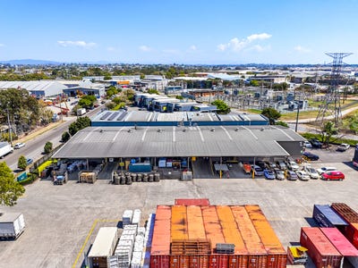 1 & 3A-C/50 Raubers Road, Banyo, QLD