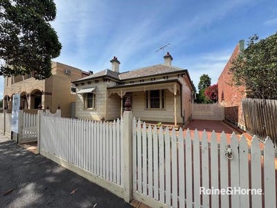 3 GLADSTONE STREET, Moonee Ponds, VIC