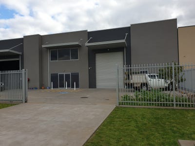 2 / 201 Beringarra Ave, Malaga, WA