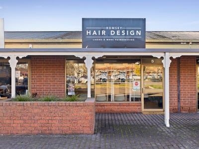 5/112 Main Street, Romsey, VIC