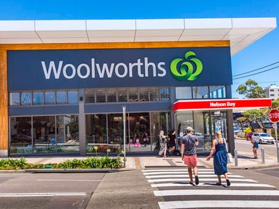 Woolworths Nelson Bay, 30-32 Stockton Street, Nelson Bay, NSW