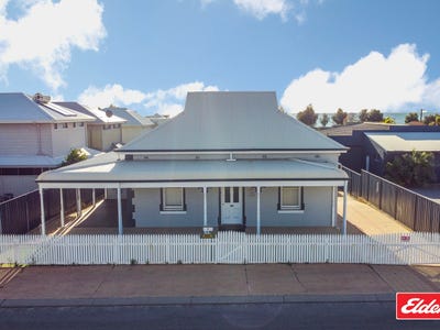 9 Urch Street, Beresford, WA