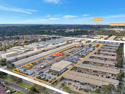 77 Governor Macquarie Drive, Chipping Norton, NSW