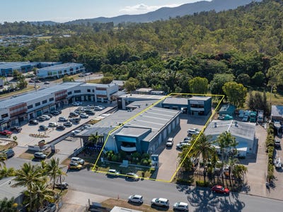 5 Carlo Drive, Cannonvale, QLD