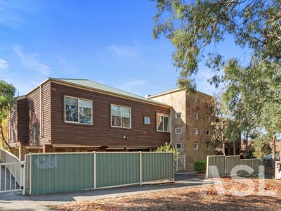 1120 Main Road, Eltham, VIC