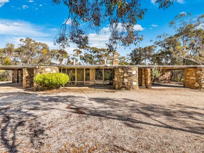 305-307 Long Forest Road, Long Forest, VIC