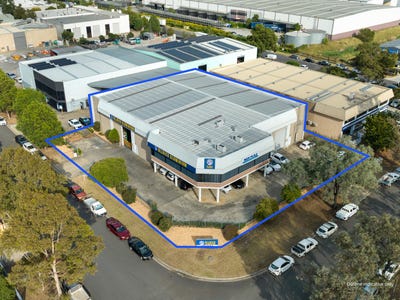 15 Blackmore Road, Smeaton Grange, NSW