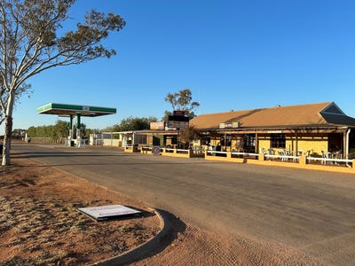 23253 North West Coast Highway, Meadow, WA