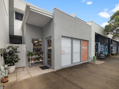 2/23 Flinders Lane, Maroochydore, QLD