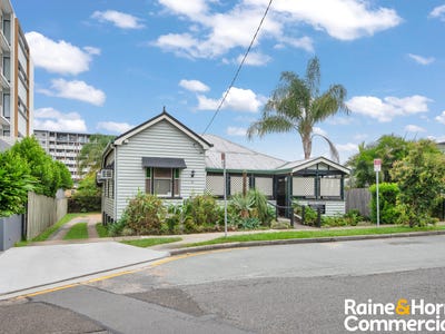 19 Sparkes Street, Chermside, QLD