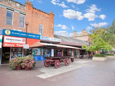 Post Office Arcade, shops 10-14 168-172 George street plus 166 & 166A George St, Windsor, NSW