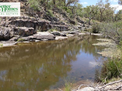 2/2 Pikedale Lane, Pikedale, QLD