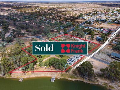 39-41 Acland Street, 38-40 South Terrace, Saunders Street, Blanchetown, SA