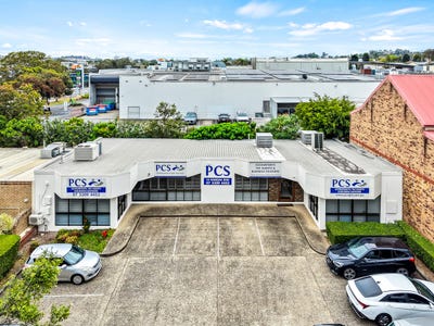 14 Vanessa Boulevard, Springwood, QLD