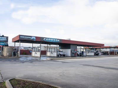 416 Griffith Road,, Lavington, NSW