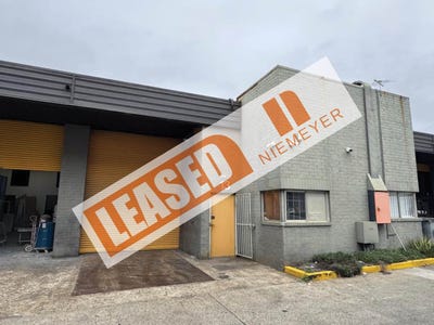 17-19 Governor Macquarie Drive, Chipping Norton, NSW