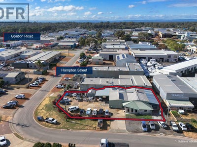 24 Hampton Street, Greenfields, WA