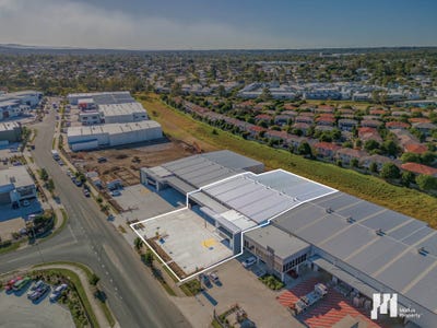 18 Griffin Crescent, Brendale, QLD