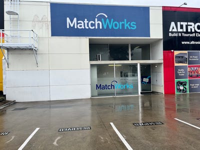 3 Dromana Avenue, Airport West, VIC