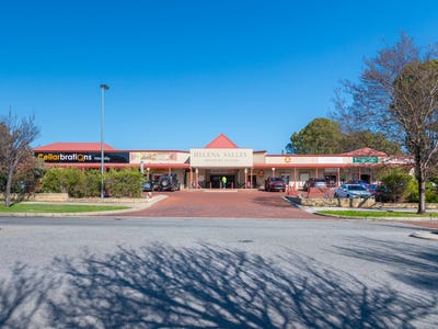 Helena Valley Shopping Centre, 1 Torquata Boulevard, Helena Valley, WA