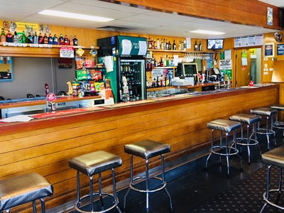 Commercial Hotel, 180 Commercial Road, Koroit, VIC