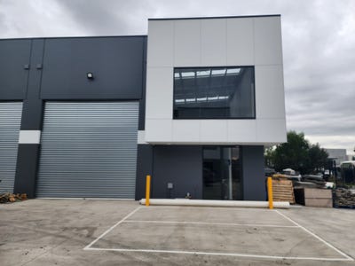 2/11-13 Burnett Street, Somerton, VIC