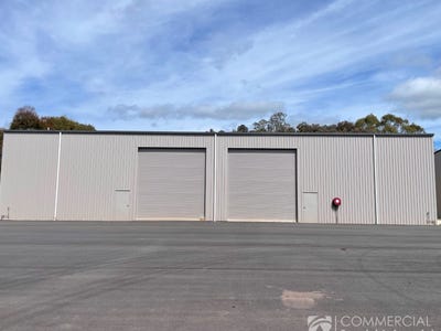 1 & 2/5 Muller Street, Baranduda, VIC