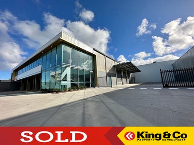 4/31 Ron Parkinson Crescent, Corbould Park, QLD