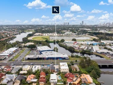 122 Ashmore Road, Benowa, QLD