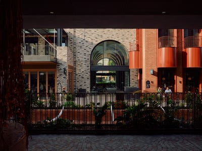 Wunderlich Lane, 399 Cleveland Street, Surry Hills, NSW