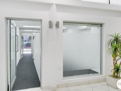 8/56 Griffith Street, Coolangatta, QLD