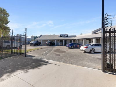 4/8 Royal Street, Kenwick, WA