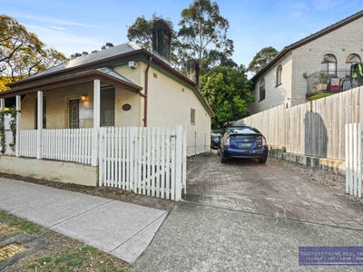 MINERVA HOUSE, 8/30-32 Albert Street, North Parramatta, NSW