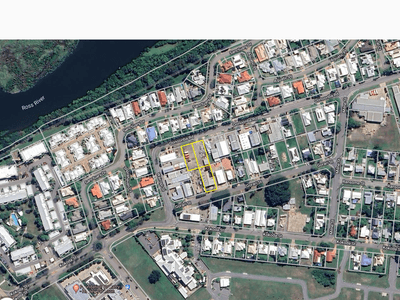 8 GORARI STREET, Idalia, QLD